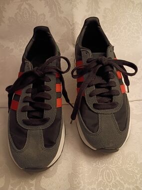 ⚽ADIDAS Men Run 72 Black/Orange/Gray Suede Cloudfoam Comfort Sneakers 8.5